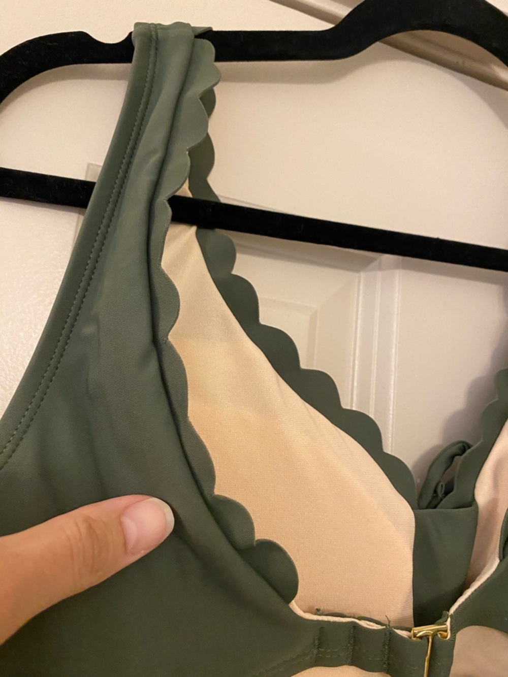 NWT Merona M Olive Green Scallop One-Piece Swimsuit - Picture 5 of 8